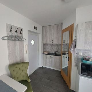 Viola Apartman Kozármisleny (5)