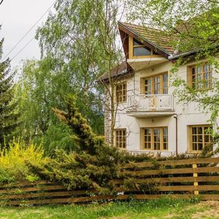 Villa Alba by Akasha Retreat Bran (3)