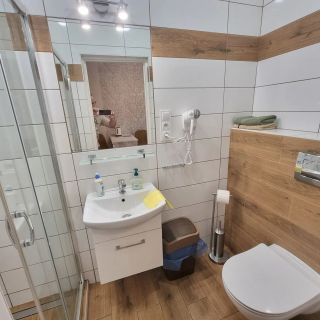 Pokoje Gościnne Adam Ustroń (2)