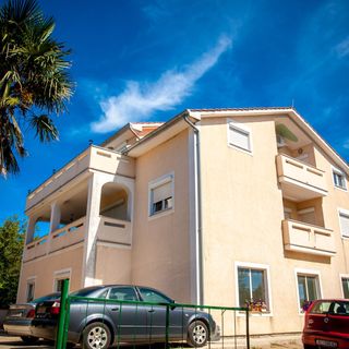 Apartmani Laura Bogovići Krk (2)