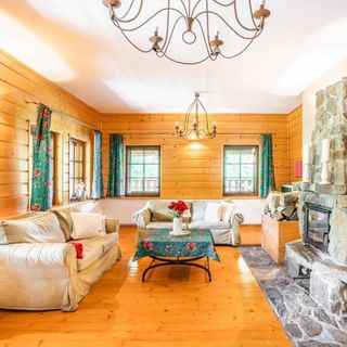 Stara Szkoła w Wiśle (2)