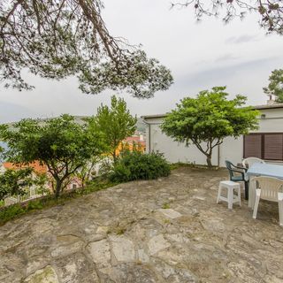 Apartment Cosy Terrace Grebastica (4)