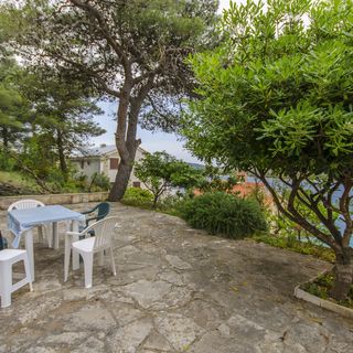 Apartment Cosy Terrace Grebastica (3)