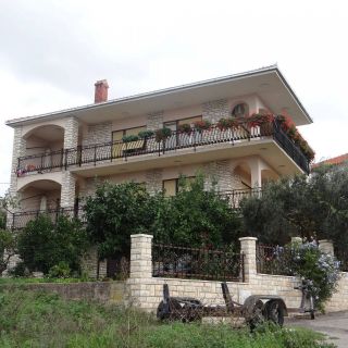 Apartment Bareta Okrug Gornji (3)