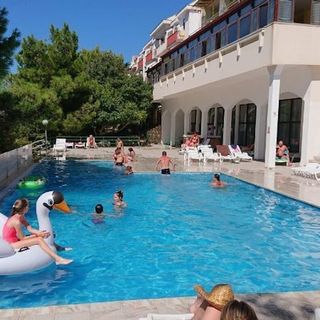 Hotel Zagreb*** Karlobag (2)