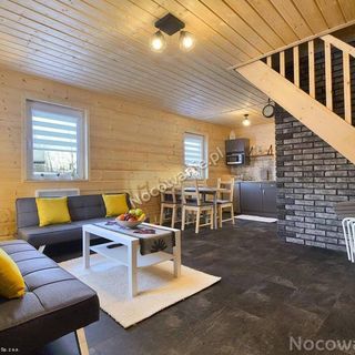 Chatka w Łęgu Wisła (2)