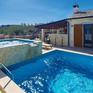 House Kristiana Supetar (2)