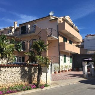 Apartments and Rooms Petar Vodice (2)