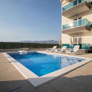 Apartments Jakov Postira (2)