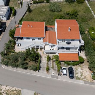 Apartment Baras Nin (2)