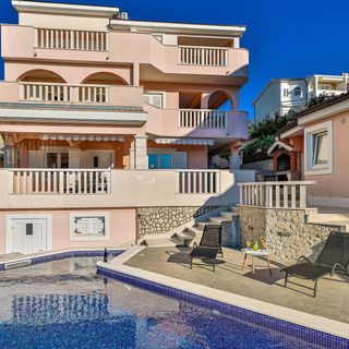 Apartmanok A Tenger Mellett Medencével Razanj, Rogoznica - 9723 Ražanj (4)