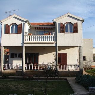 Apartment Ivan Tribunj (3)