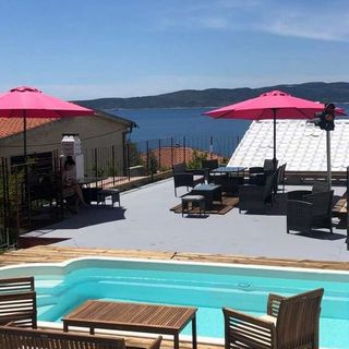 Apartmanok Családok Részére Medencével Brela, Makarska - 22910 Brela (3)