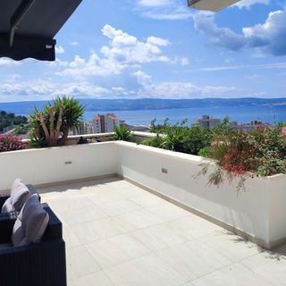 Apartmanok Parkolóhellyel Dugi Rat, Omis - 23115 Dugi Rat (2)