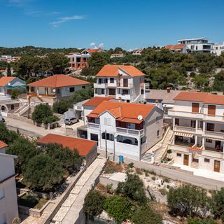 Apartmanok A Tenger Mellett Jezera, Murter - 23192 Jezera (3)