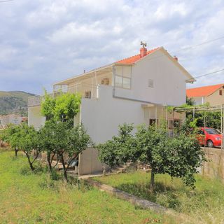 Apartmanok Parkolóhellyel Trogir - 23205 (4)