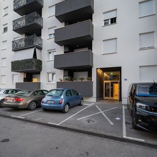 Apartmanok Parkolóhellyel Zadar - 23405 (2)