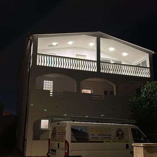 Apartmanok Parkolóhellyel Vir - 23444 (3)