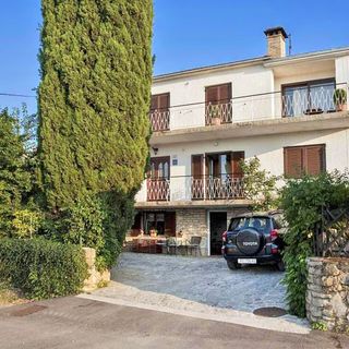 Apartmanok Parkolóhellyel Rovinj - 23505 (2)