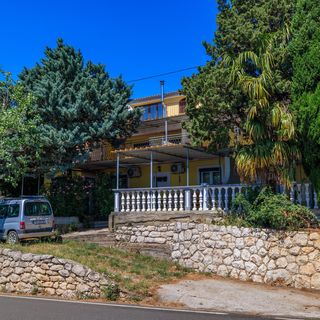 Apartment Irmica Lukovo Sugarje (4)