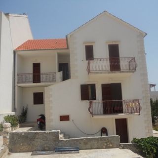 Apartment Desa Bol (4)