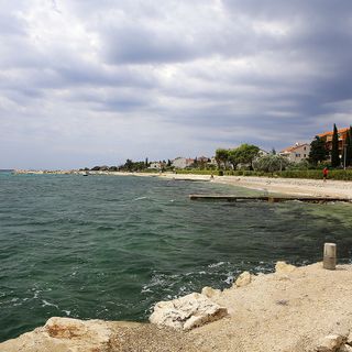 Apartments Dino Novalja (5)