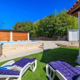 Apartment Pavilion Kampor (5)