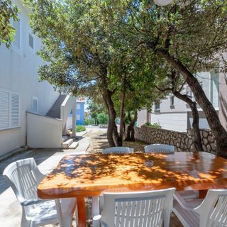 Apartment Uga2 Mandre (5)