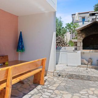 Apartment Uga2 Mandre (4)