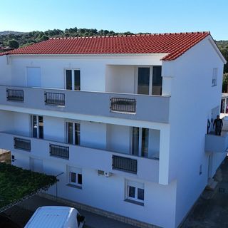 Apartments Mirko Ugrinic (2)