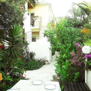 Apartments Tonka Orebic II III (2)