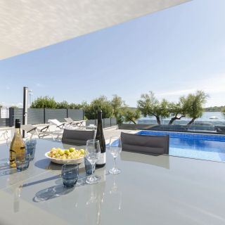 Apartment Adriatic with pool Vodice (4)
