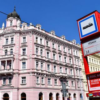 Hotel Opera **** (2)