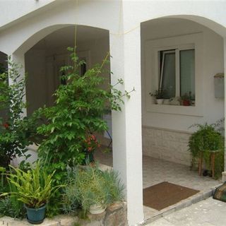 Apartments Zoki Vis (3)