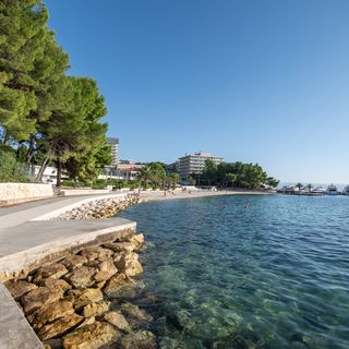 Apartments Residence suits Lav Podstrana (4)