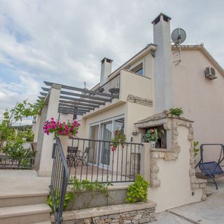 House Suzi1 Sutivan (4)