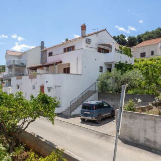 Apartments Soni Postira (3)