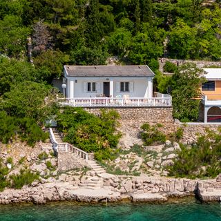 House Ivanka Karlobag (2)