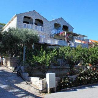 Apartments Amalija Lumbarda (4)