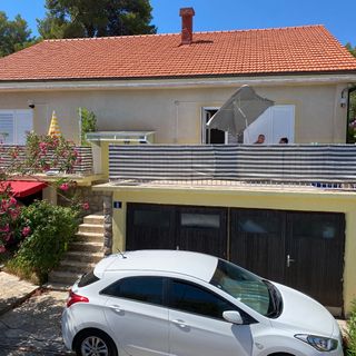 Apartments Dari Jelsa (2)