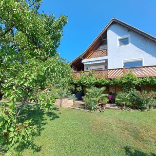 Borostyán Ház Felsőörs (2)