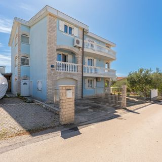 Apartman Sveti Filip i Jakov - CDI984 (2)