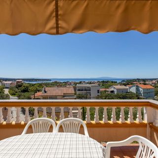 Apartman Rab - CKR865 (2)