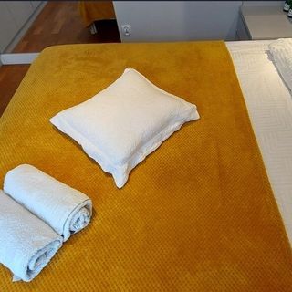 Miodowy apartament z balkonem, garażem, huśtawką, Rzeszów (5)