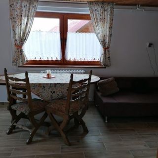 Apartament Dóri Harghita-Băi (4)
