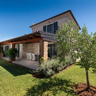 Villa Una u istarskom stilu s bazenom Vizinada (4)