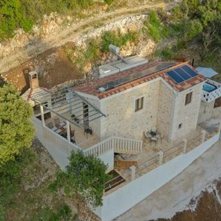 House Irena Pucisca (3)