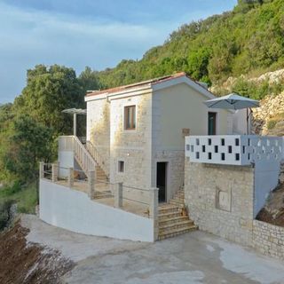 House Irena Pucisca (4)