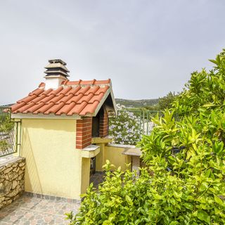 Apartments Josipa Primosten (2)