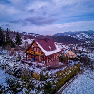 GŁOWĄ W CHMURACH (5)